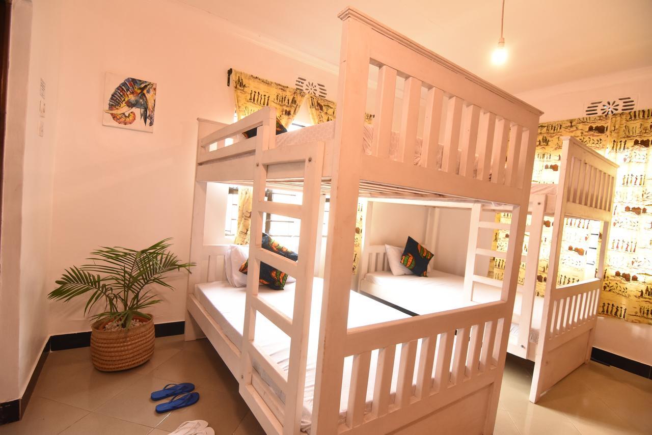 Mambo Arusha Hostel ภายนอก รูปภาพ